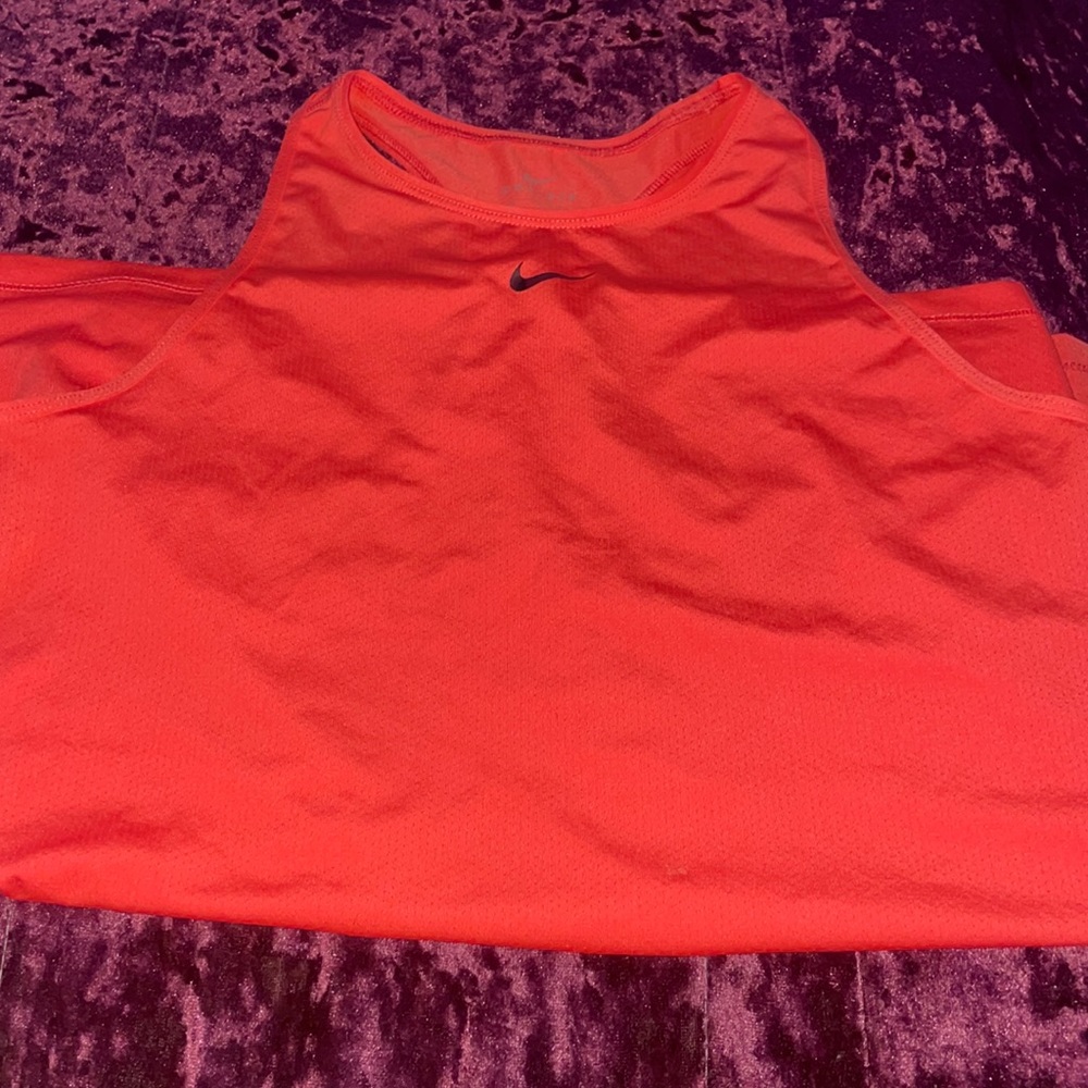 Workout shirt